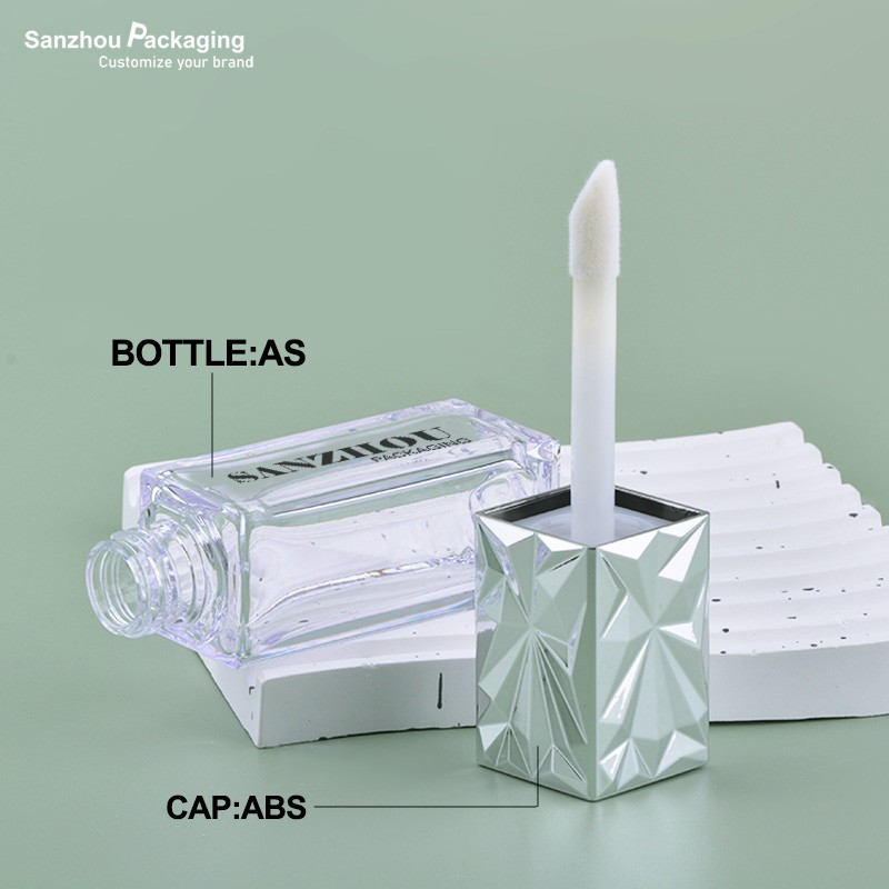 28ml Square Shape Foundation Bottle With Brush L095