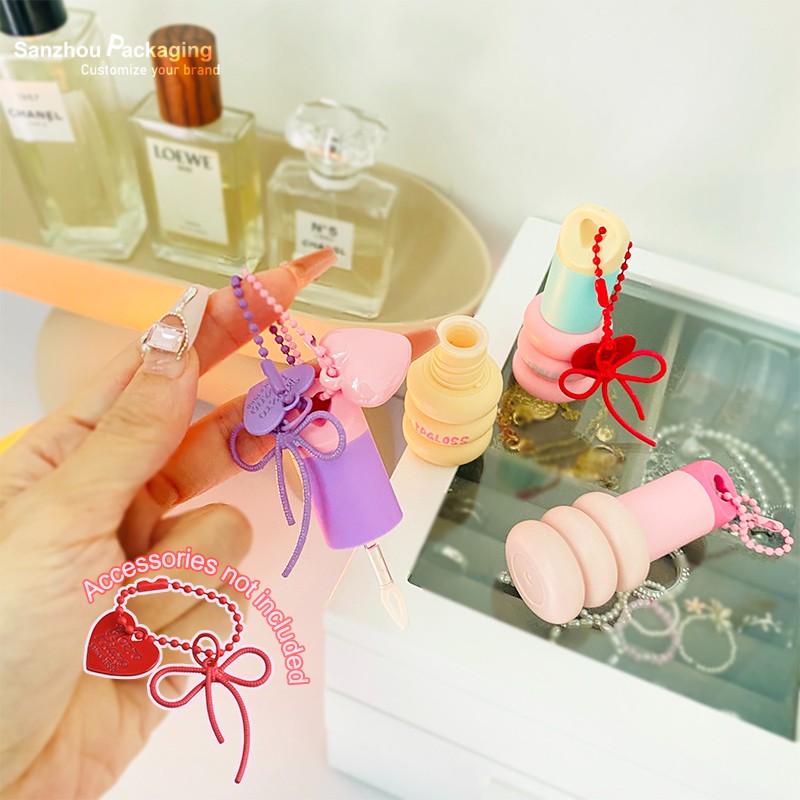 Wearable Lip Gloss T
